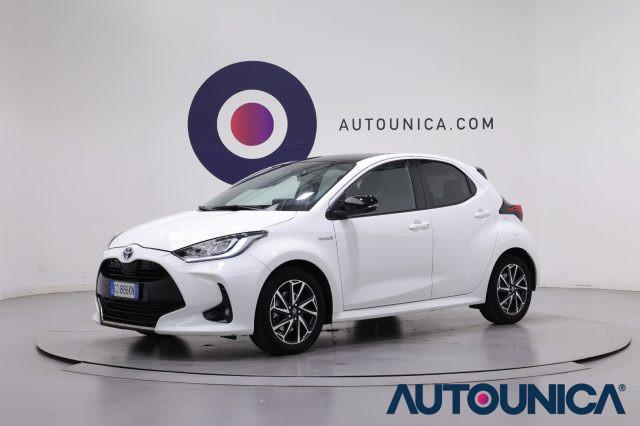 TOYOTA Yaris 1.5 HYBRID 5 PORTE LOUNGE FARI LED TETTO PANORAMA