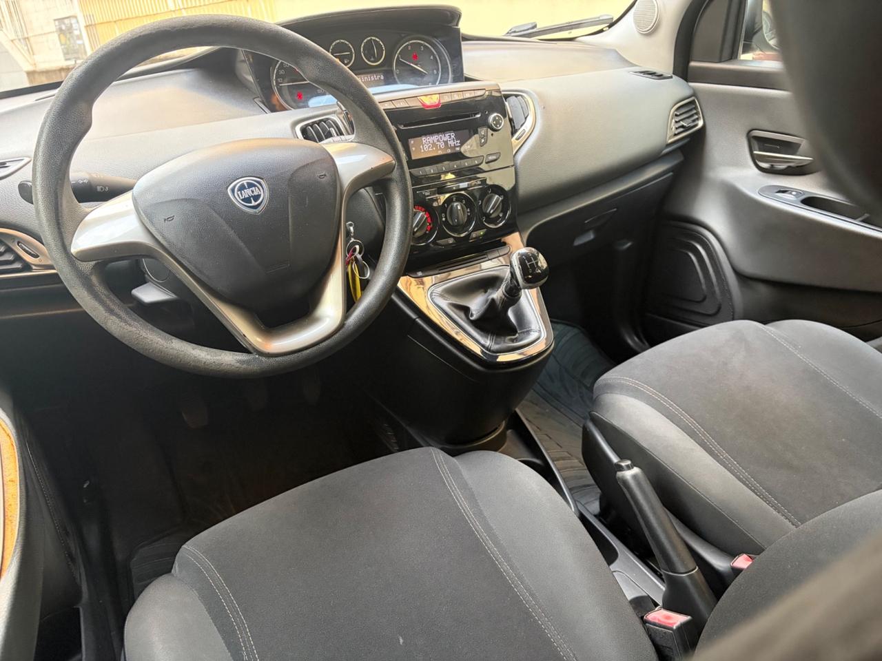 Lancia Ypsilon 1.3 MJT 16V 95 CV 5 porte S&S Elle