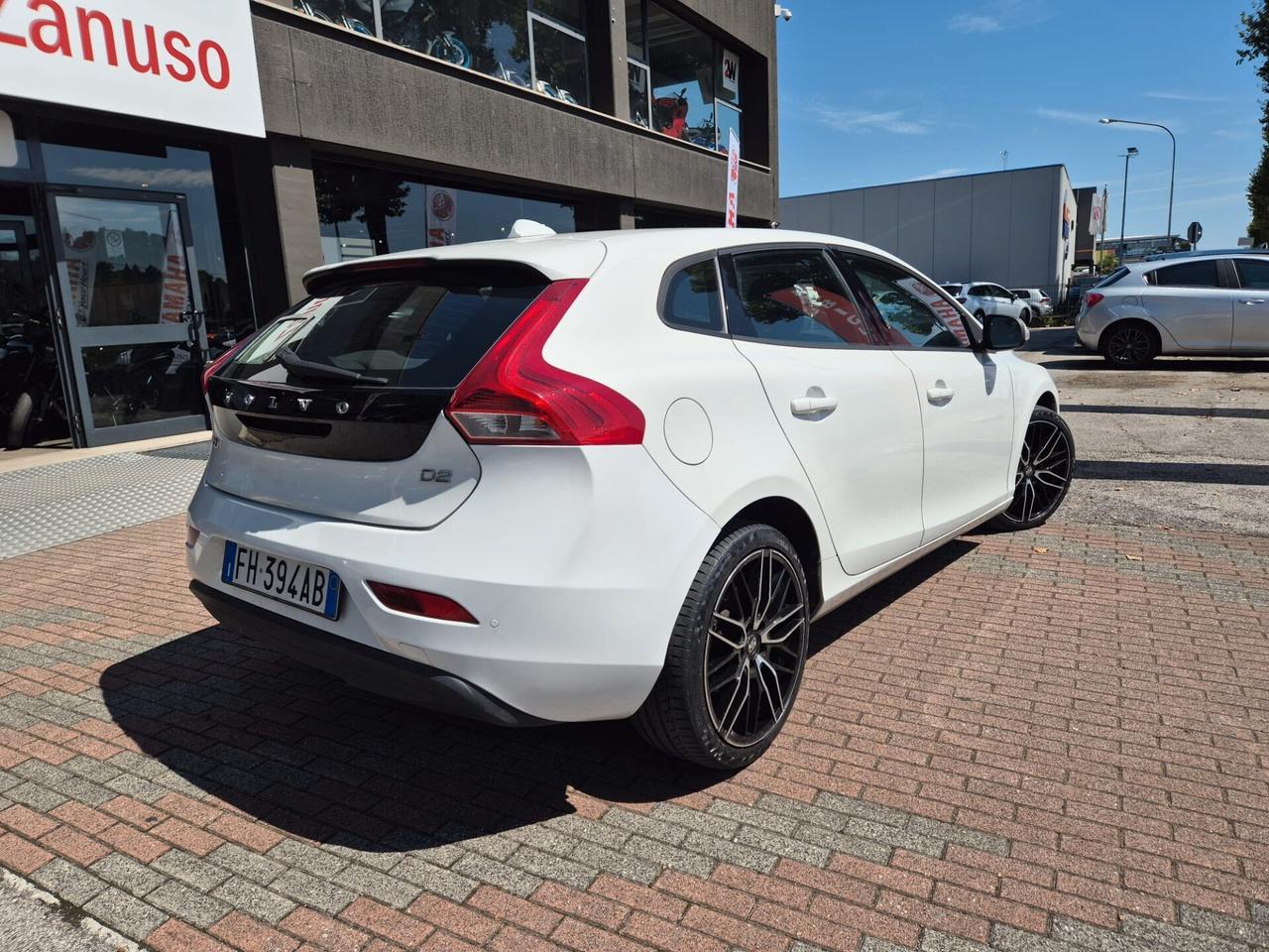 Volvo V40 120CV D2 BUSINESS E6B--OK Neopat.!!