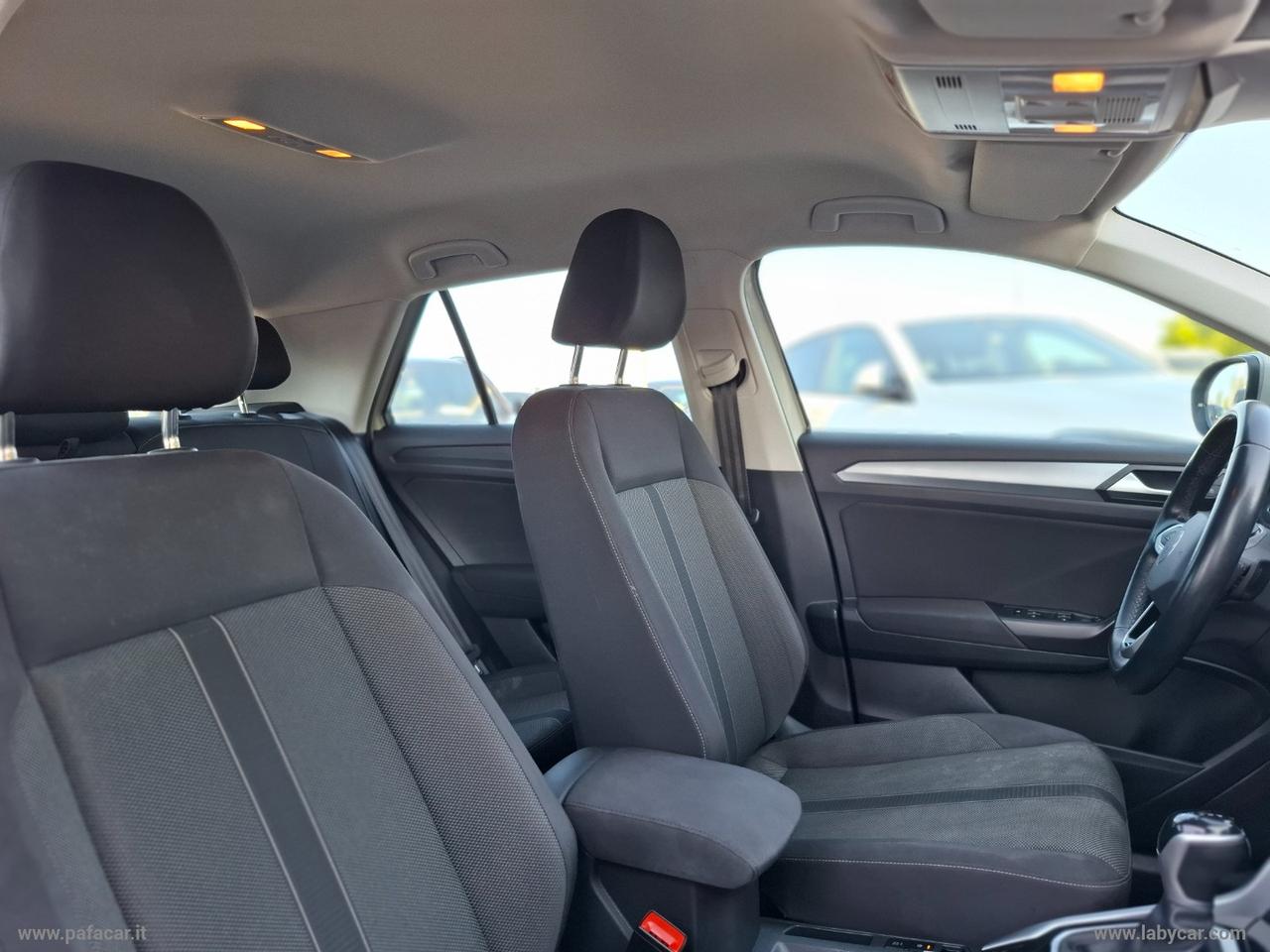 VOLKSWAGEN T-Roc 1.5 TSI ACT DSG Life