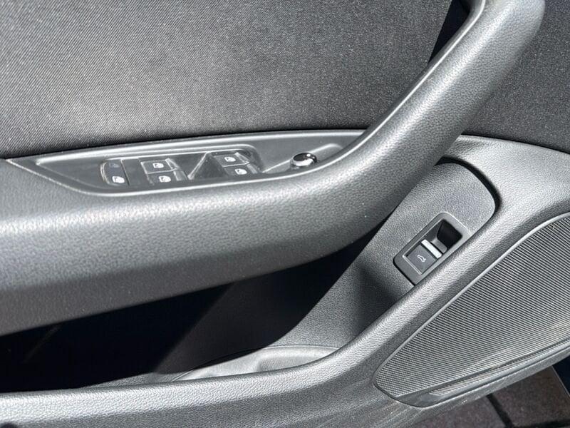 Audi A4 2.0 TDI S tr. 110kW Bus. Sp. Avant
