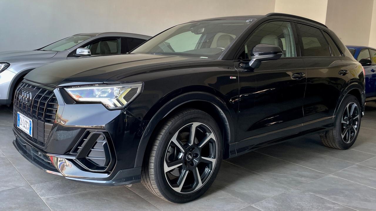 AUDI Q3 QUATTRO 40 2.0 S-LINE S-TRONIC TFSI 190 CV - VIRTUAL COCKPIT, TETTO, PACCHETTO LUCI