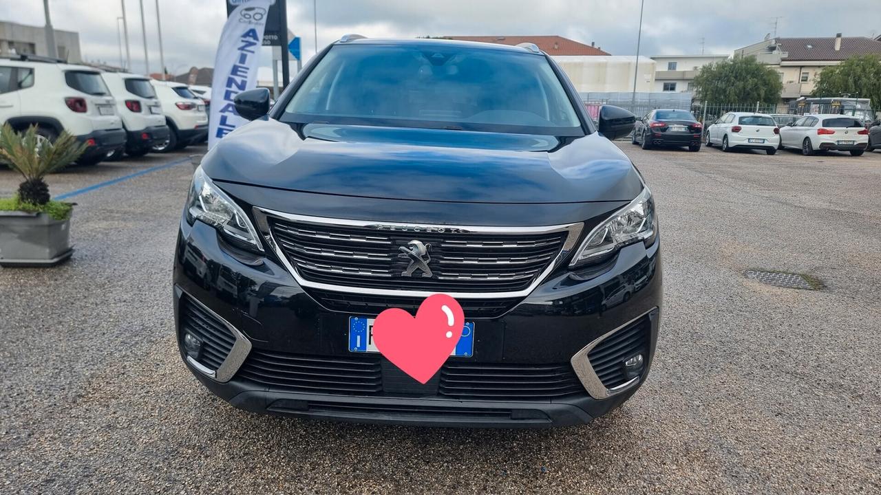 Peugeot 5008 HDi 130 Business 5 posti omologata x 7