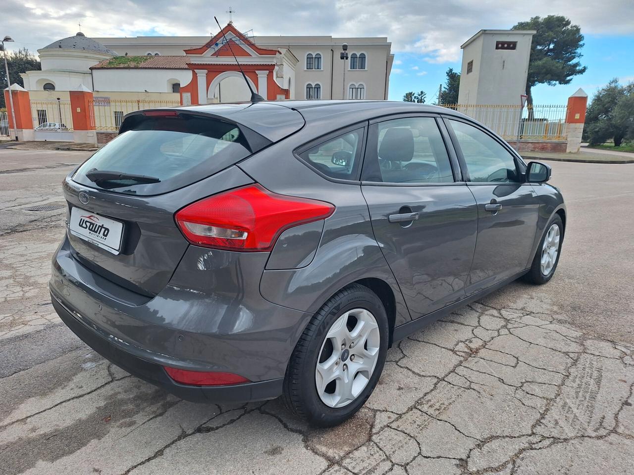 Ford Focus 1.5 TDCi BERLINA 124000 KM 2015