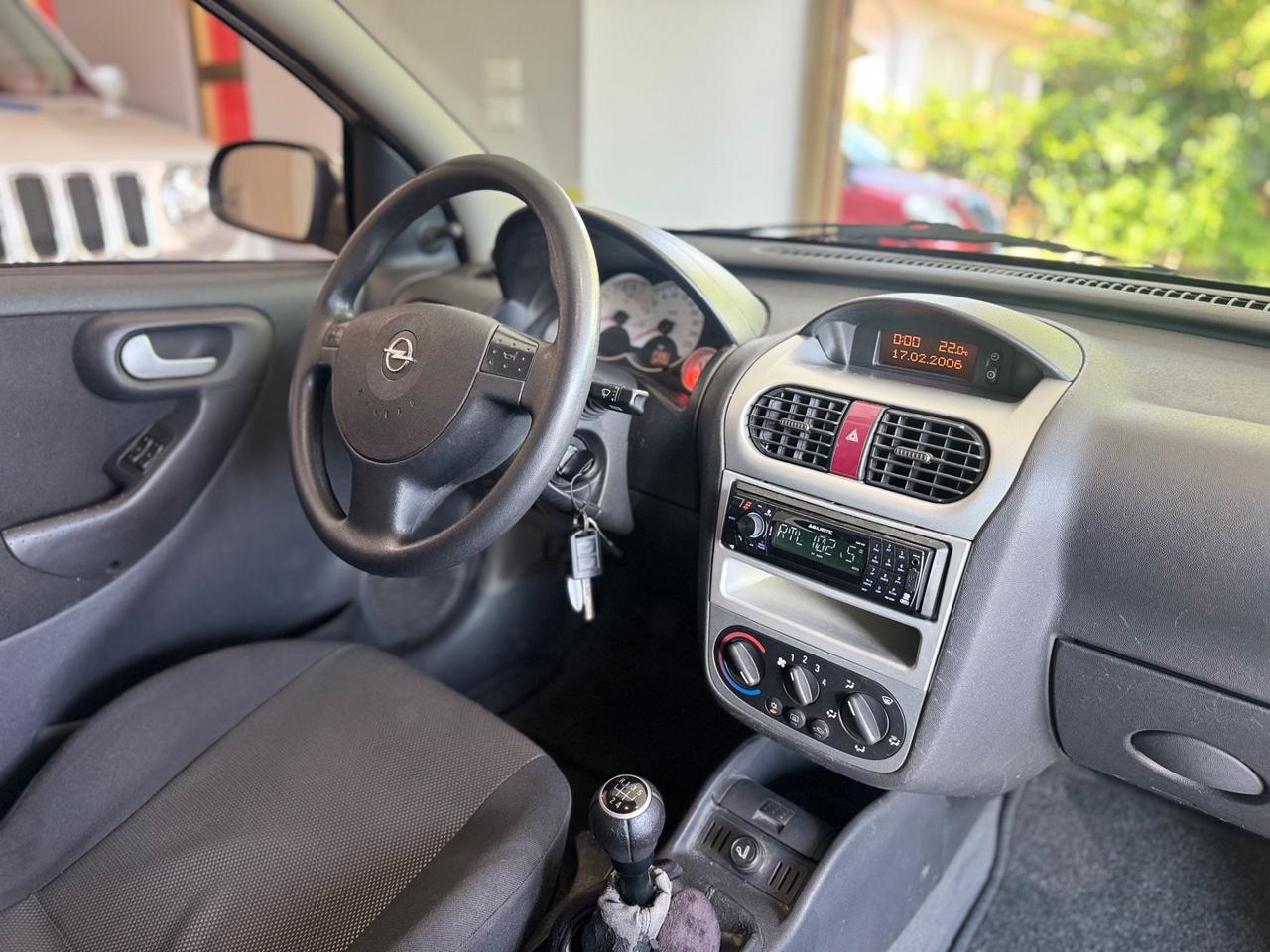 Opel Corsa 1.2i 16V cat 5 porte Silverline