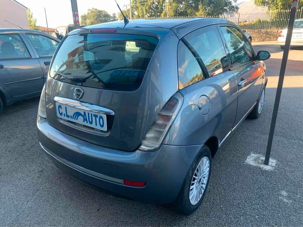 Lancia Ypsilon 1.3 MJT