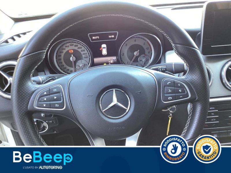 Mercedes-Benz GLA 220 D SPORT 4MATIC 177CV AUTO