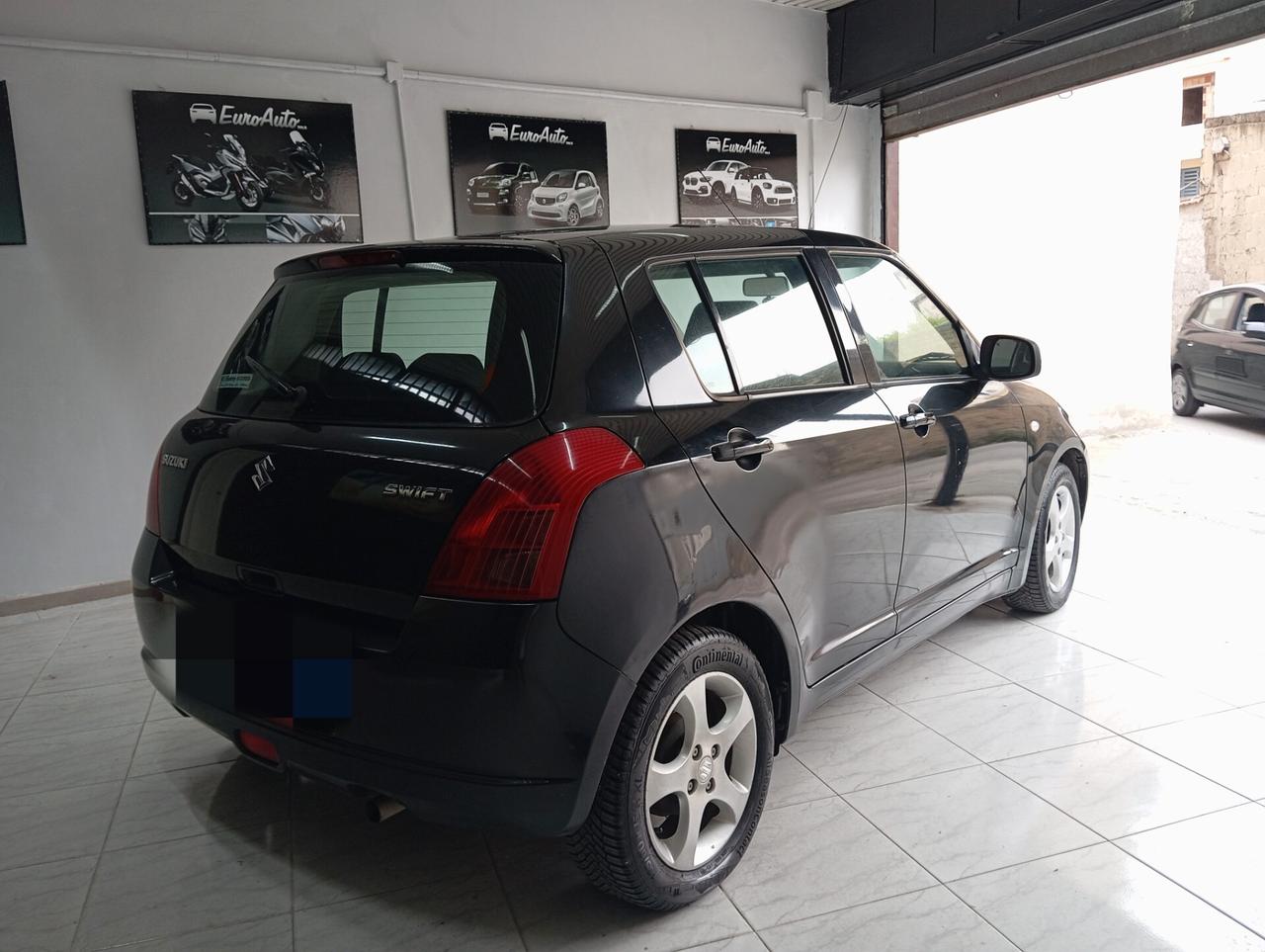 Suzuki Swift 1.3 benzina 2005 CON GARANZIA