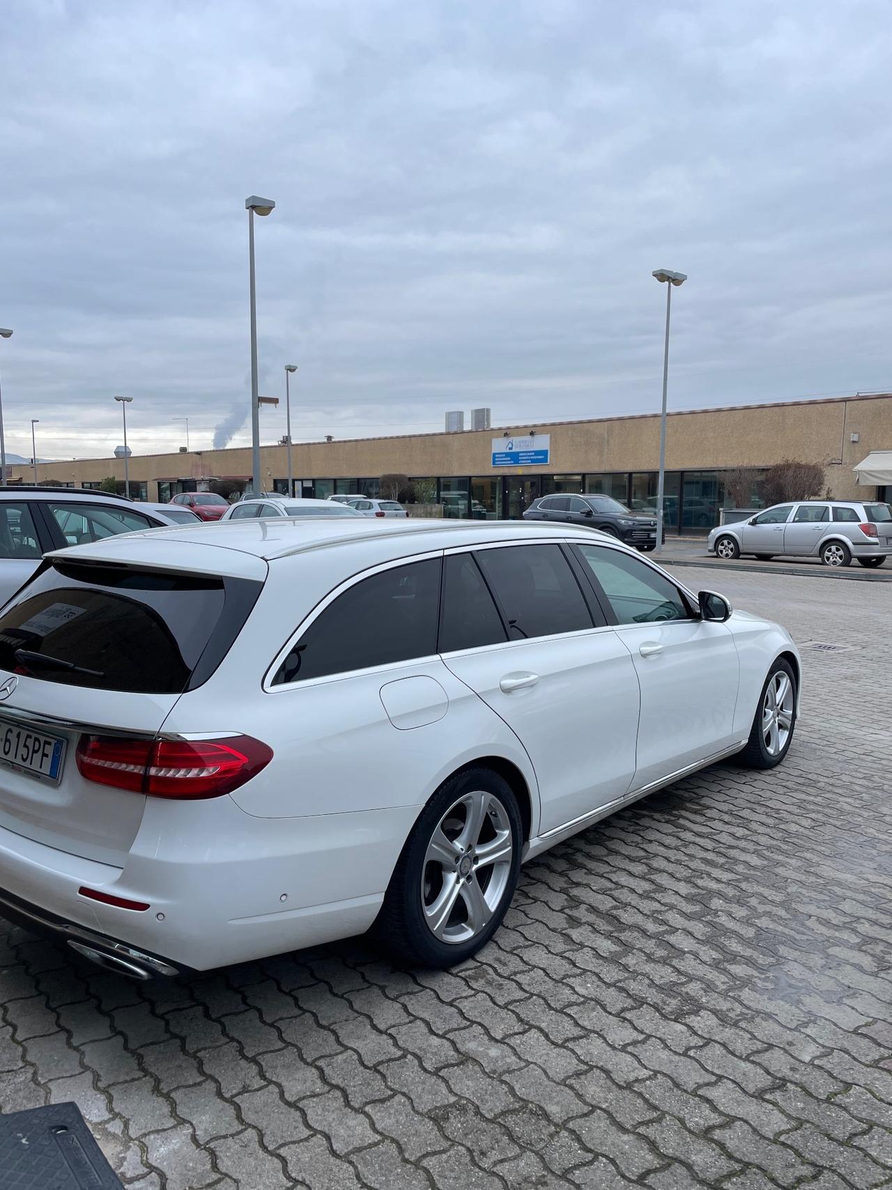 Mercedes-benz E 220 d S.W. Auto Exclusive