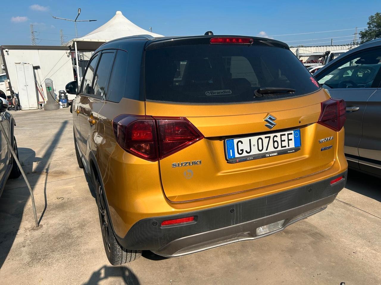 Suzuki Vitara 1.4 Hybrid Top