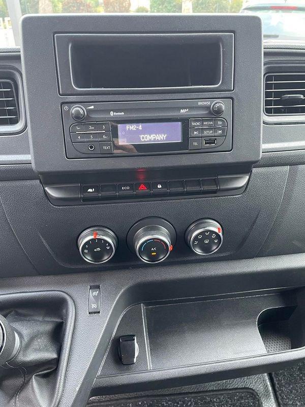 Renault Master T35 2.3 dci 135cv L3H2 Ice RENAULT - T35 2.3 DCI