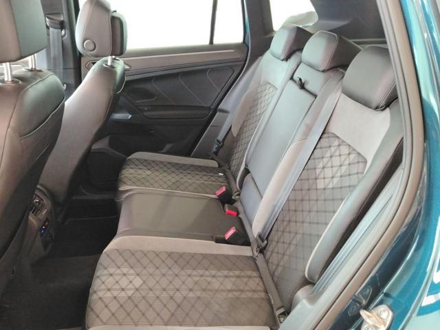 VOLKSWAGEN Tiguan 2.0 TDI 150 CV SCR DSG R-Line