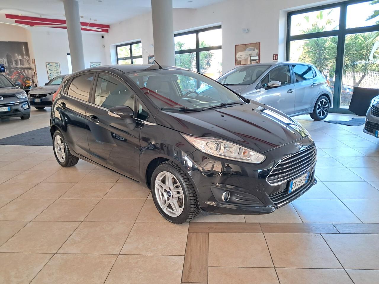 Ford Fiesta 1.4 5p. Bz.- GPL Titanium