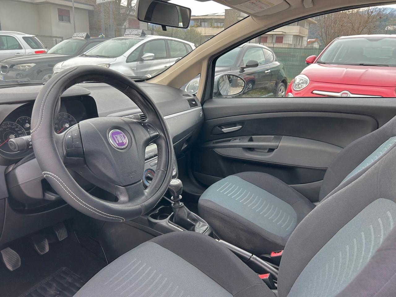 Fiat Grande Punto 1.2 65cv UNIPROPRIETARIO - NEOPATENTATI