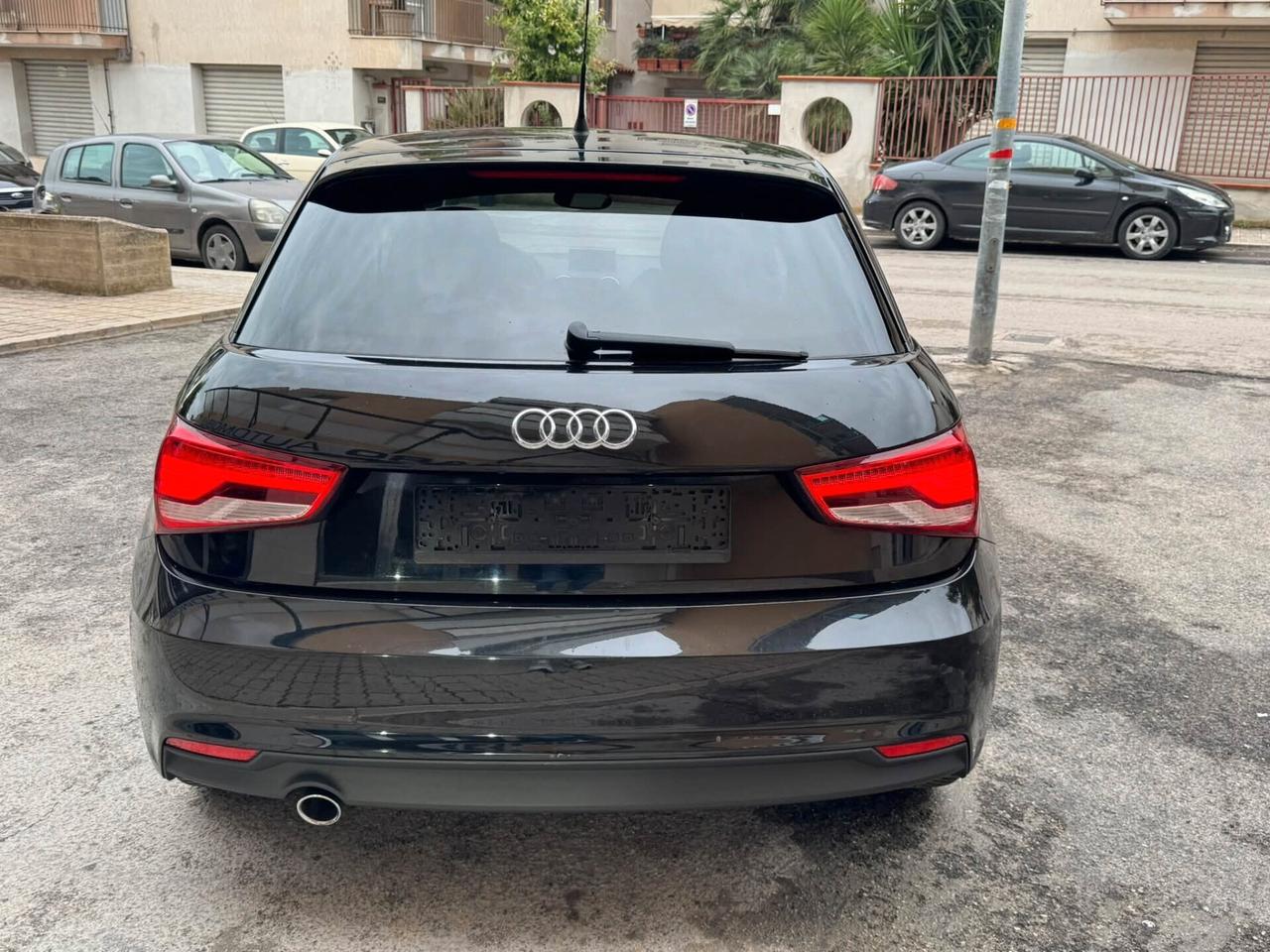 AUDI A1 SPB 1.6 TDI 116 CV SPORT FULL PERFETTA