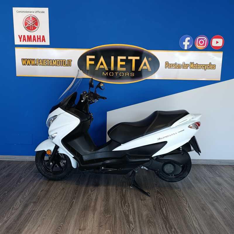 Suzuki Burgman UH 200 ABS - 2017