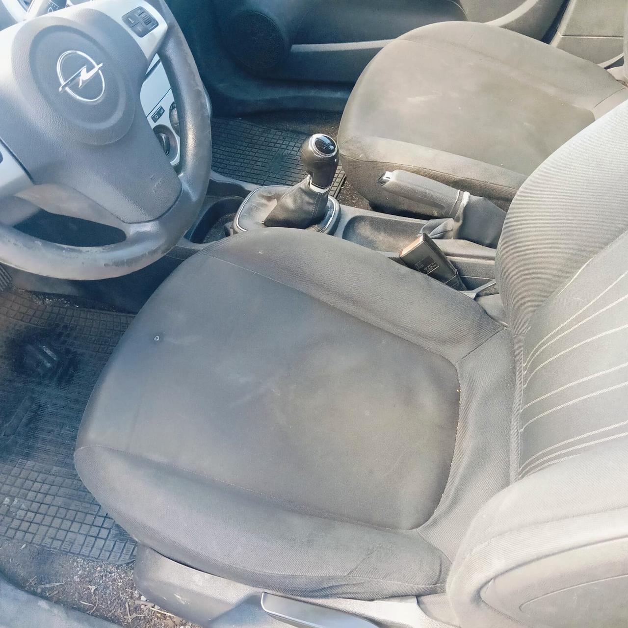 Opel Corsa 1.2 80CV 5 porte GPL-TECH Enjoy