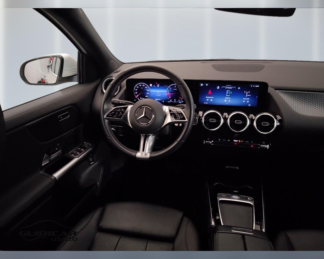 Mercedes-Benz GLA-H247 2023 - GLA 180 d Progressive Advanced auto