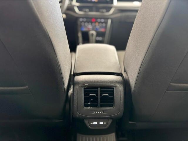 Volkswagen T-Roc 2.0 TDI SCR 150 CV DSG R-Line