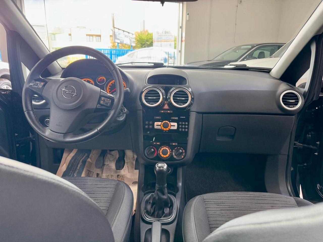 Opel Corsa 1.3 CDTI 75CV 5p. Cosmo 2014