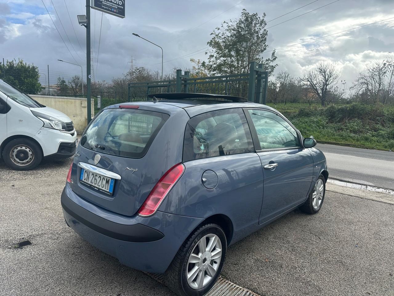 Lancia Ypsilon 1.3 Multijet 2004 12 MESI DI GARANZIA
