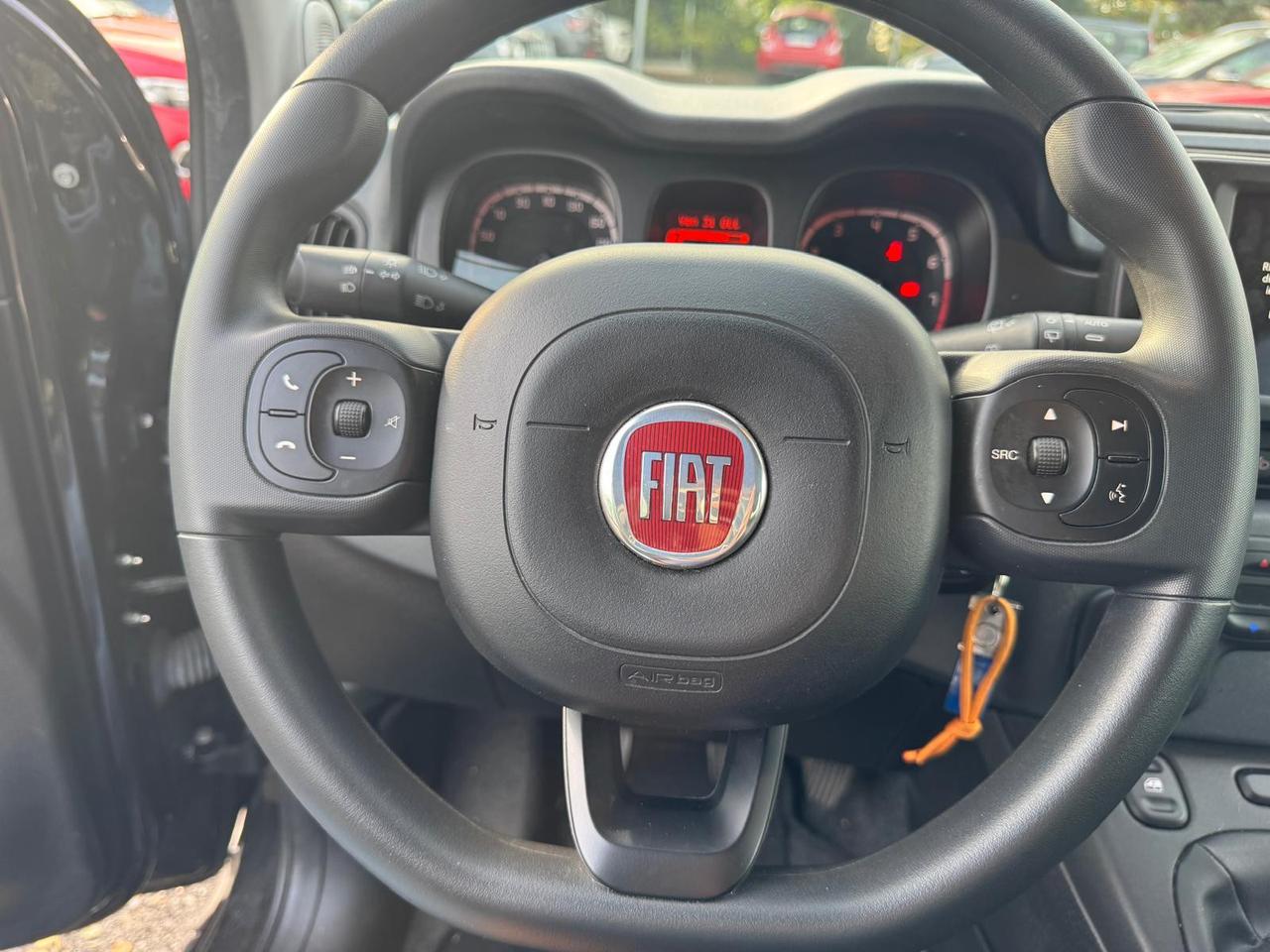 FIAT Panda III 2021 Cross - Panda 1.0 firefly hybrid Cross s&s 70cv 5p.ti