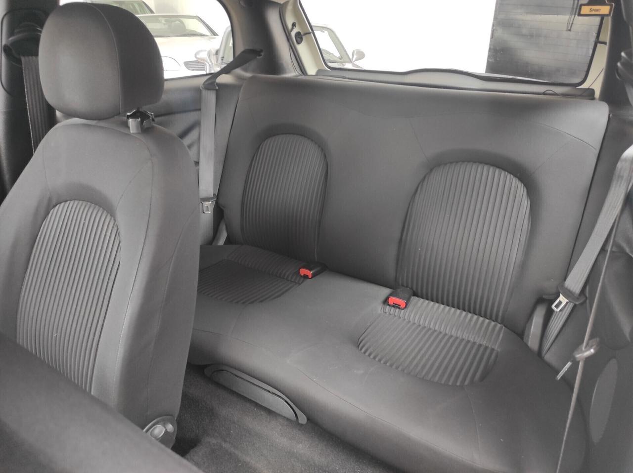 Lancia Ypsilon 1.2 Argento NEOPATENTATI