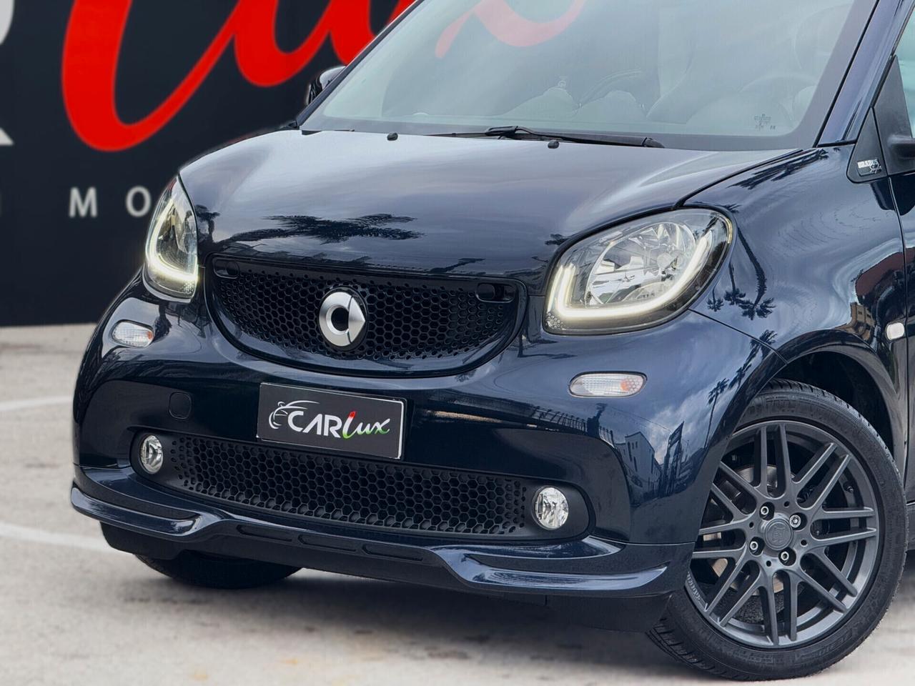 Smart forTwo 0.9 T Parisblue BRABUS Style 90CV