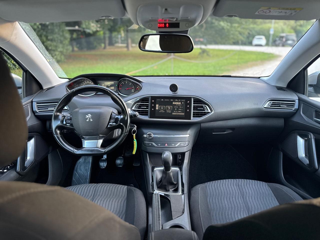 Peugeot 308 BlueHDi 100 S&S Active