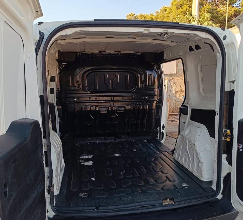 Fiat doblo 1.6 120cv finanziabile con garanzia