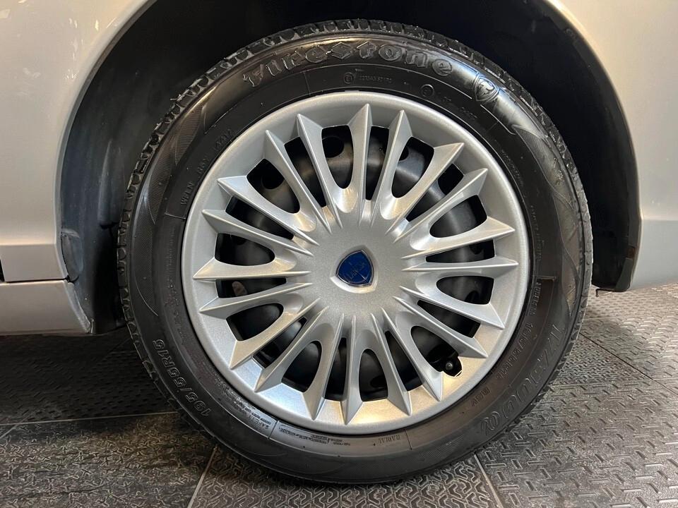 Lancia Ypsilon 1.2 60cv Unico Proprietario