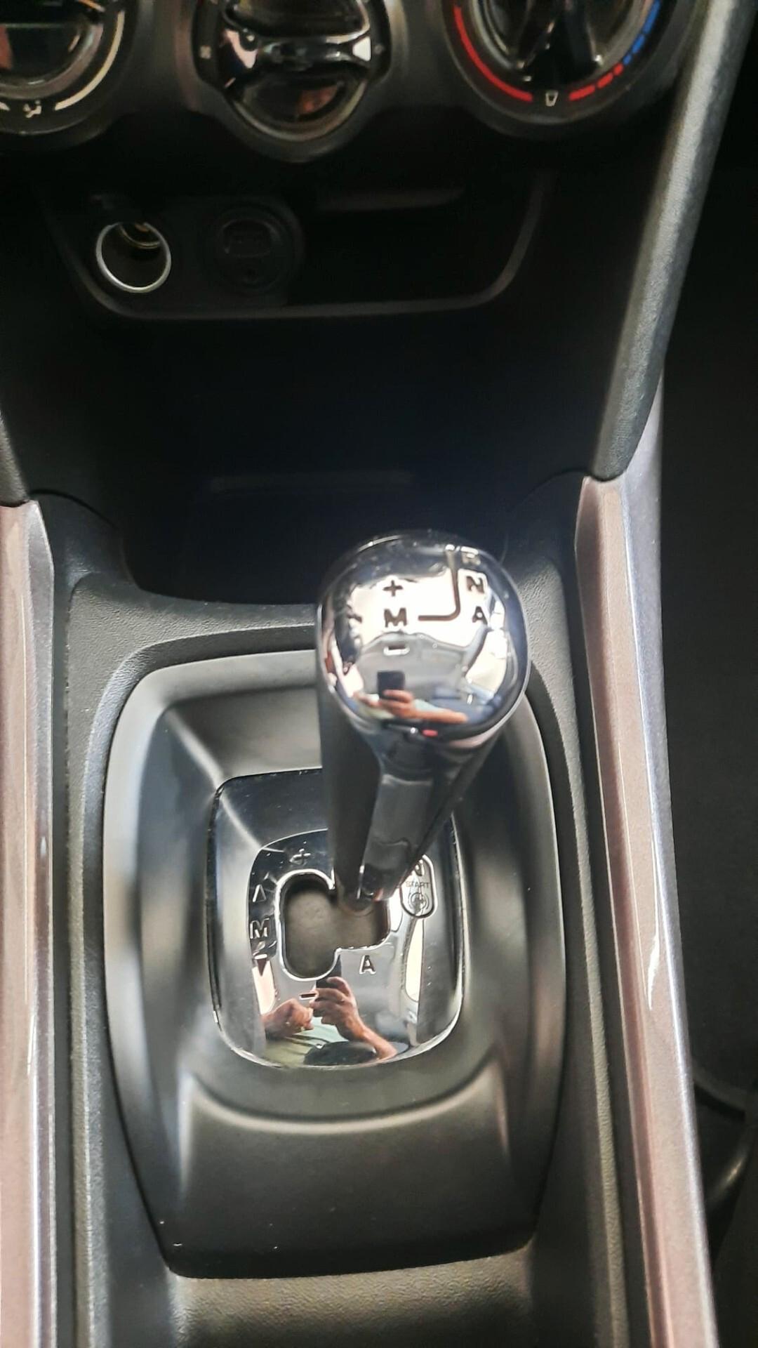 Peugeot 2008 1.6 HDI 92CV – AUTOMATICA / SEQUENZIALE