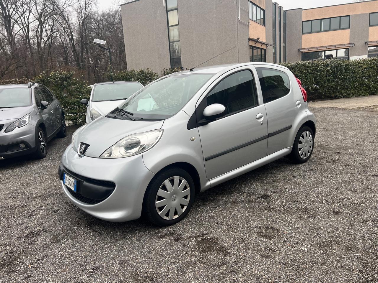 Peugeot 107 1.0 68CV 5p. Plaisir 2Tronic*NEOPATENTATI