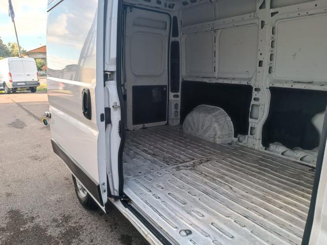 PEUGEOT Boxer 330 2.2 BlueHDi 140 S&S PM-TM Furgone