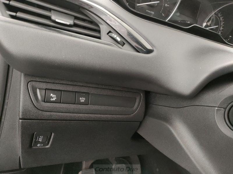 Peugeot 208 PureTech 82 Stop&Start 5 porte Signature