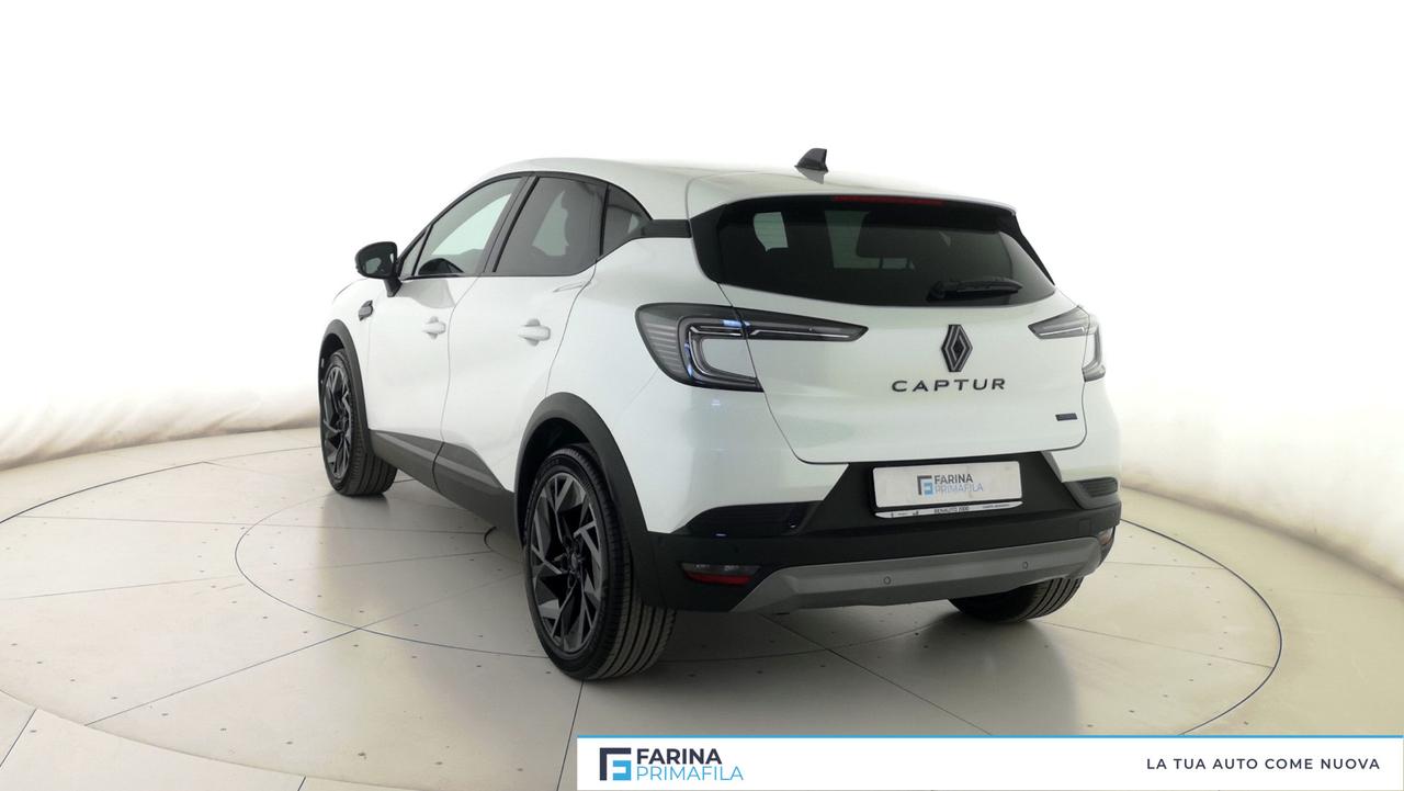 RENAULT NUOVO CAPTUR esprit Alpine full hybrid E-Tech 145 cv