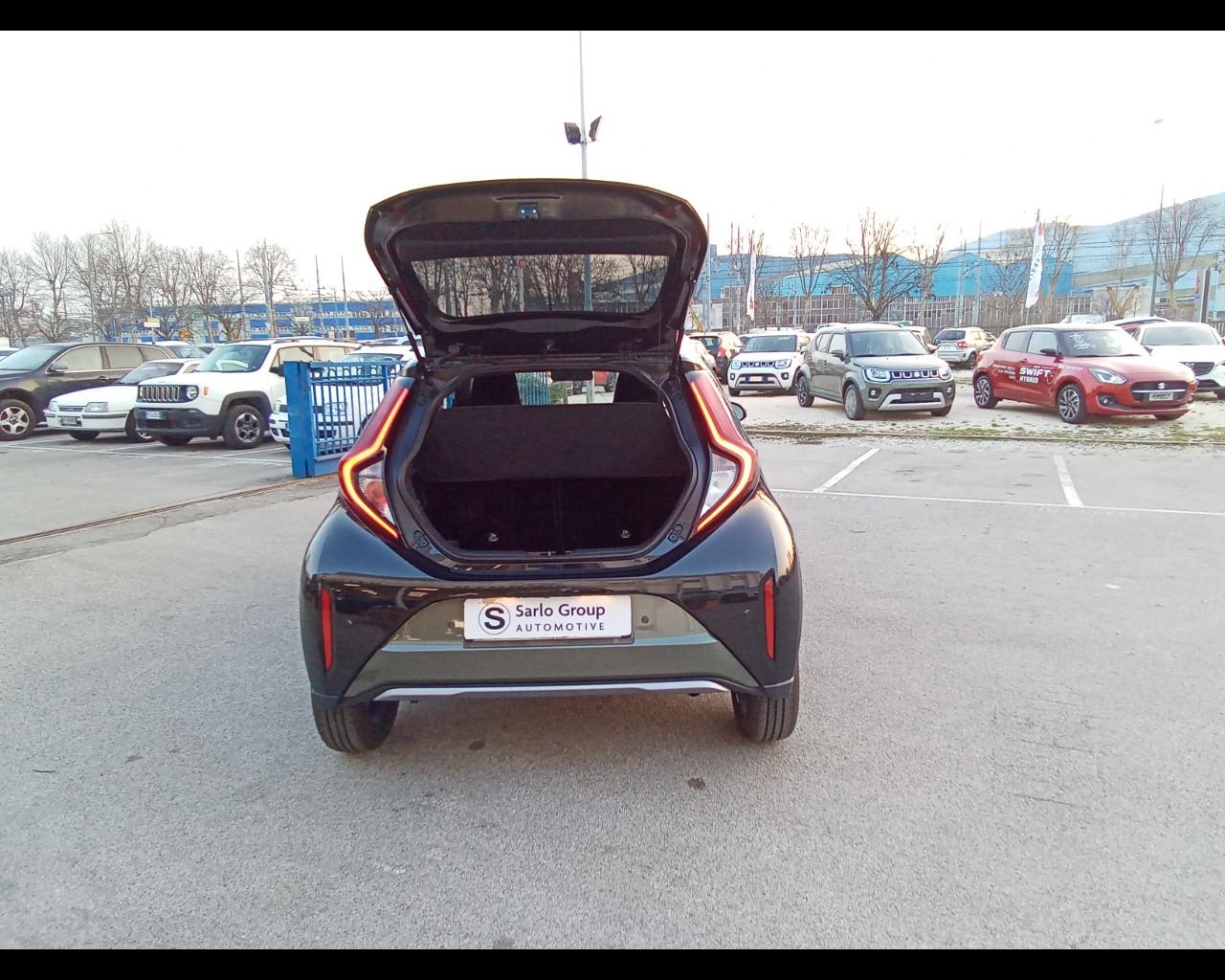 TOYOTA Aygo X - Aygo X 1.0 VVT-i 72 CV 5 porte Lounge