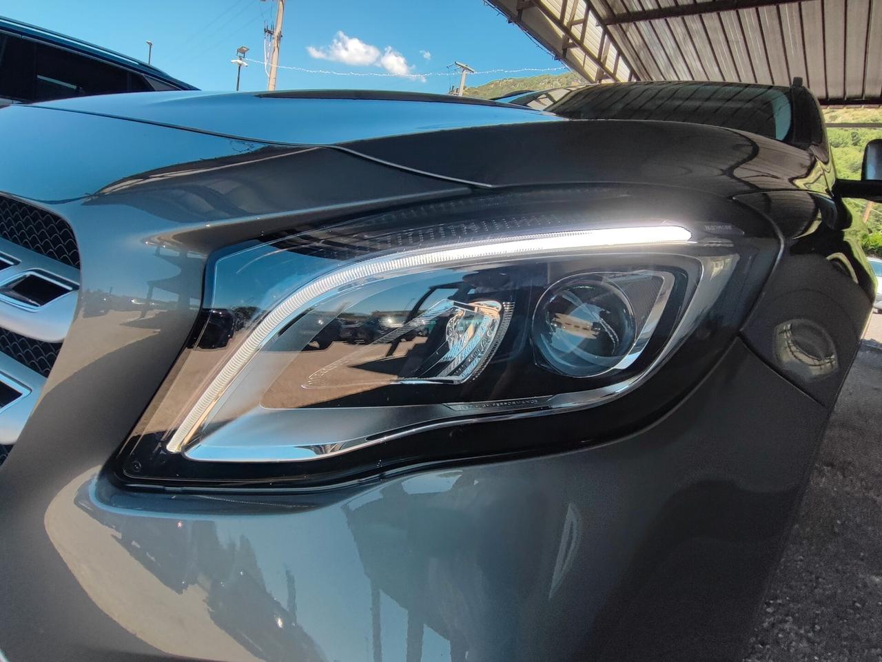 Mercedes-benz GLA 200 d Automatic Premium