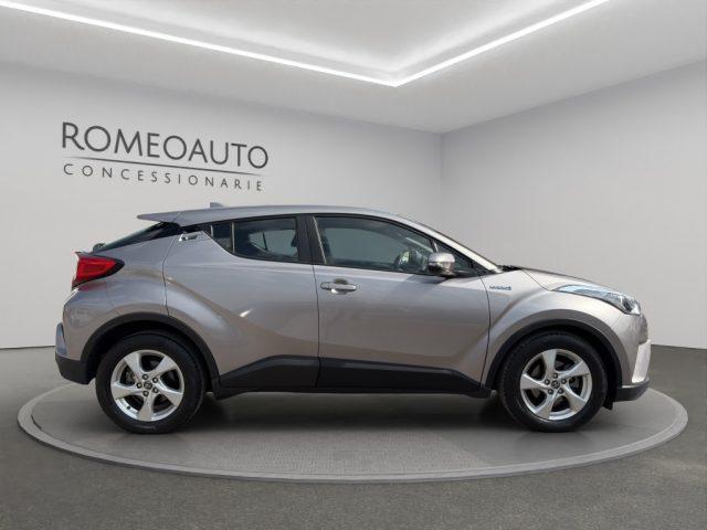 TOYOTA C-HR 1.8 Hybrid E-CVT Business 2WD