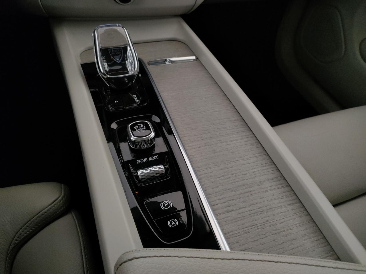 Volvo XC60 2.0 b5 Inscription awd