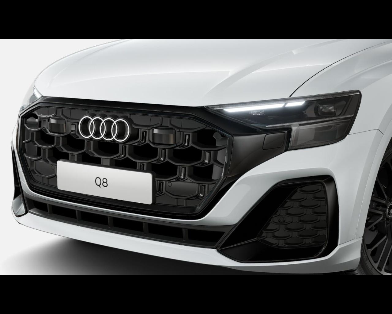 AUDI Audi Q8 SUV S line edition 50 TDI quattro 210 kW tiptronic