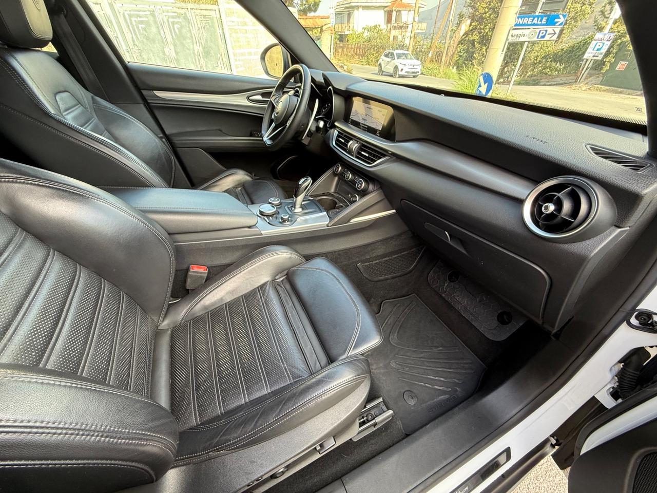 Alfa Romeo Stelvio 2.2 Diesel 210 CV AT8 Q4 B-Tech