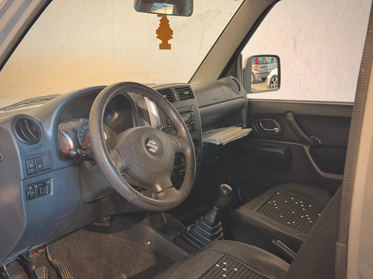 Suzuki Jimny 1.5 DDiS 4WD JLX