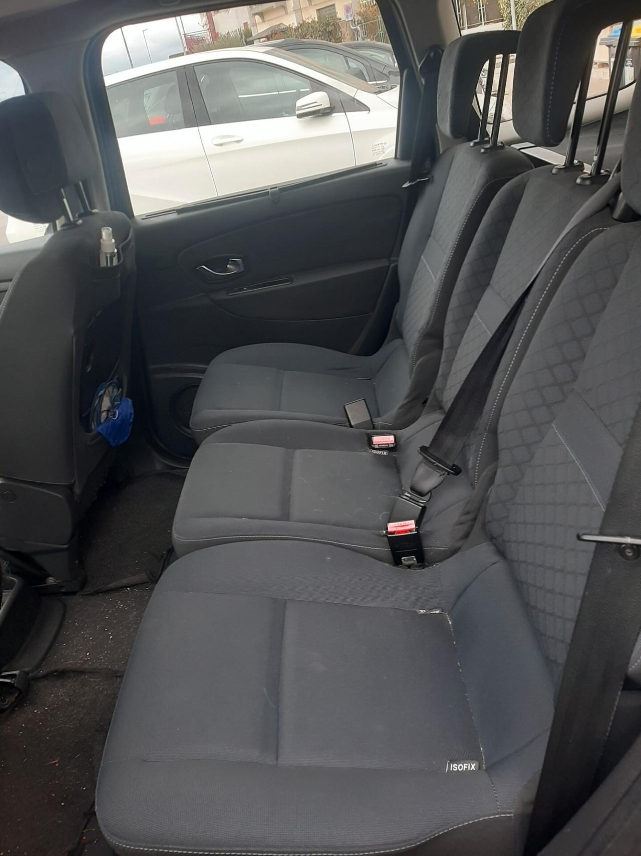 Renault Grand Scenic X-Mod 1.5 dCi 110CV Confort