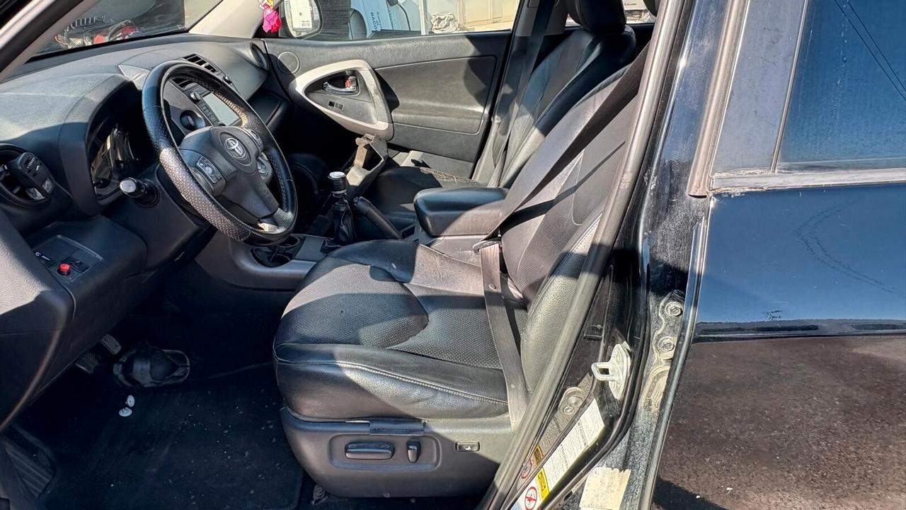 Toyota RAV 4 2.2 Diesel