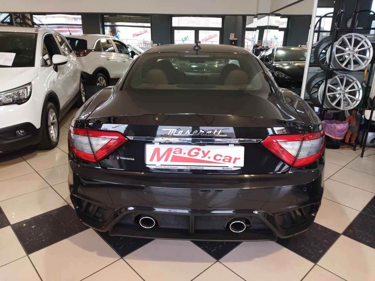 Maserati GranTurismo 4.7 V8 MC