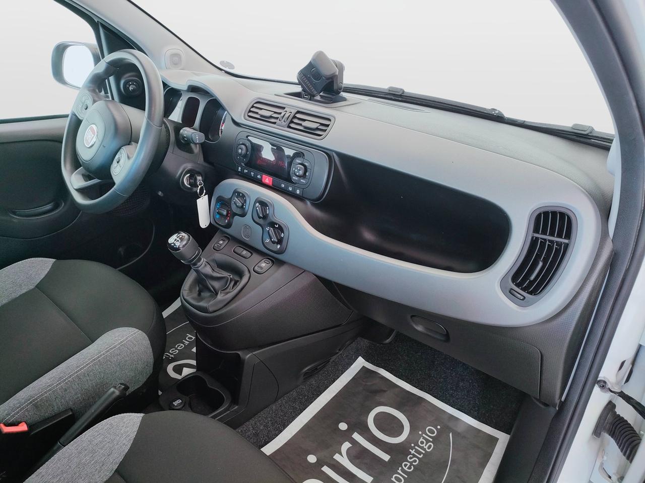 FIAT Panda III 2021 - Panda 1.0 firefly hybrid City Life s&s 70cv