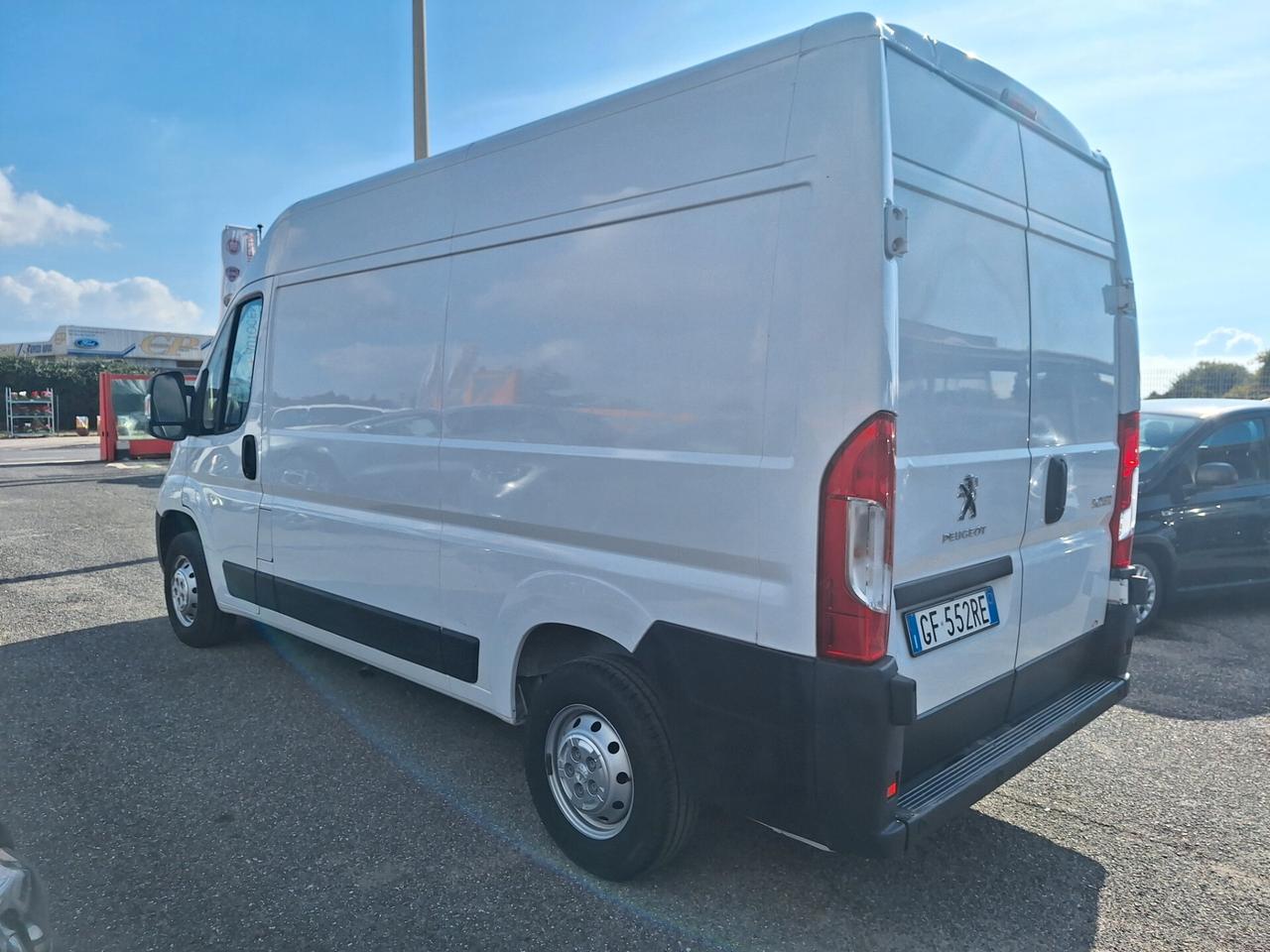 Peugeot Boxer 335 2.2 BlueHDi 140 S&S PC-TN Furgone