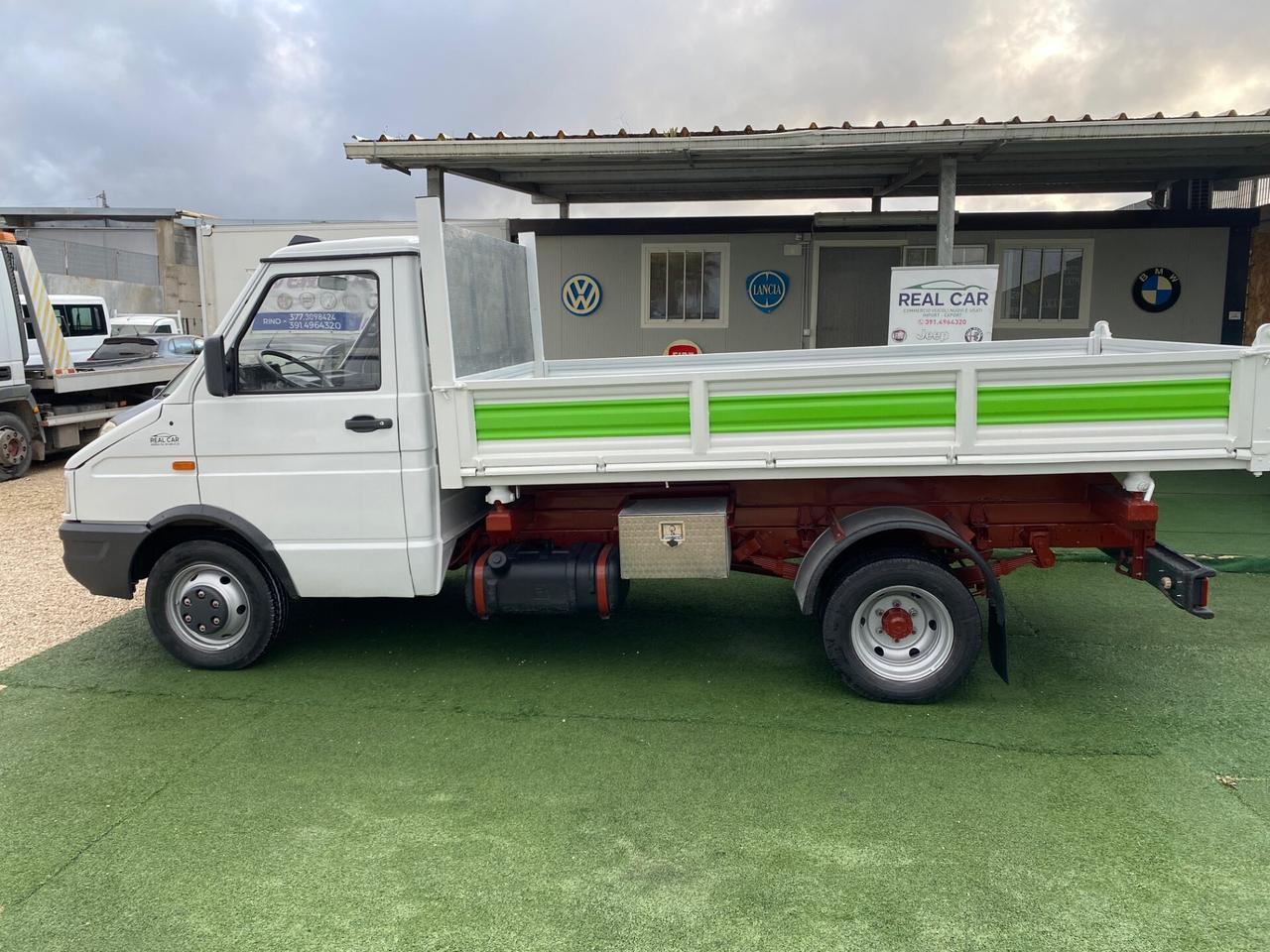 Iveco Daily 35-12 Ribaltabile Trilaterale