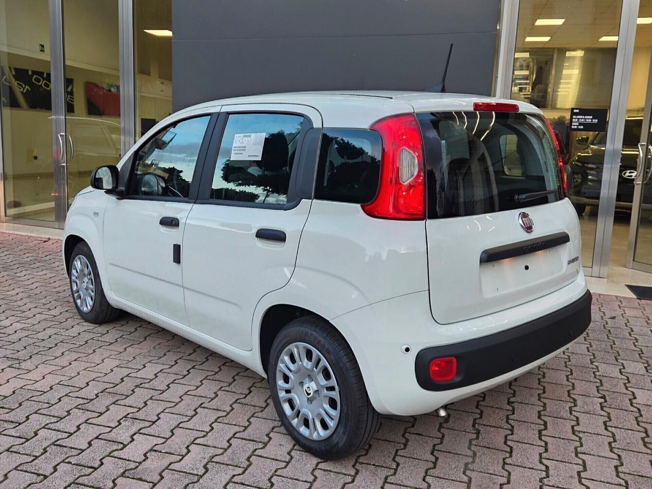 Fiat Panda 1.0 Hybrid ICON KM0